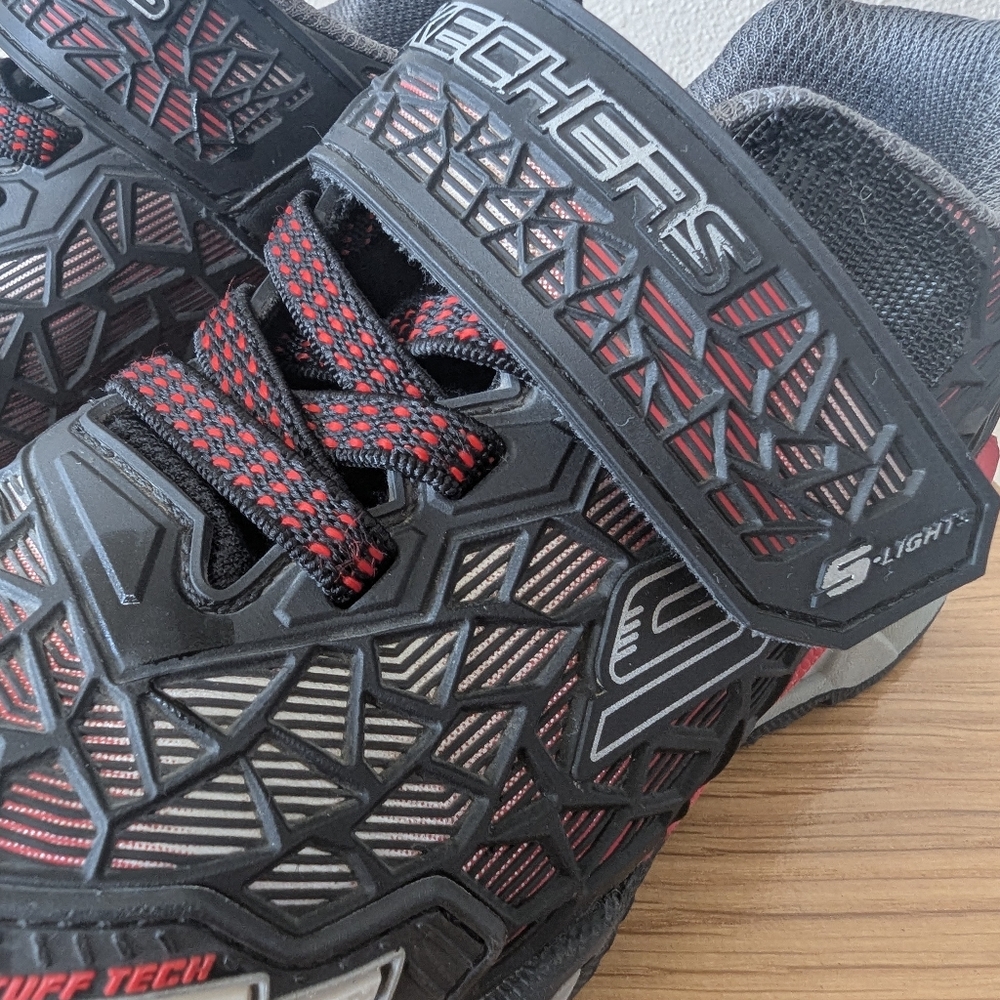Skechers Light Up Shoes - Picture 4 of 7